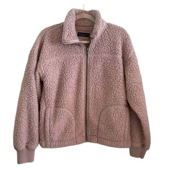 Abercrombie & Fitch Jackets & Blazers - Abercrombie & Fitch XS Pink Sherpa Full Zip Jacket